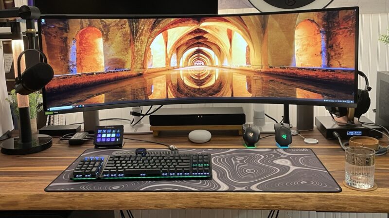 ac+ mousepad Black ROB strata setup